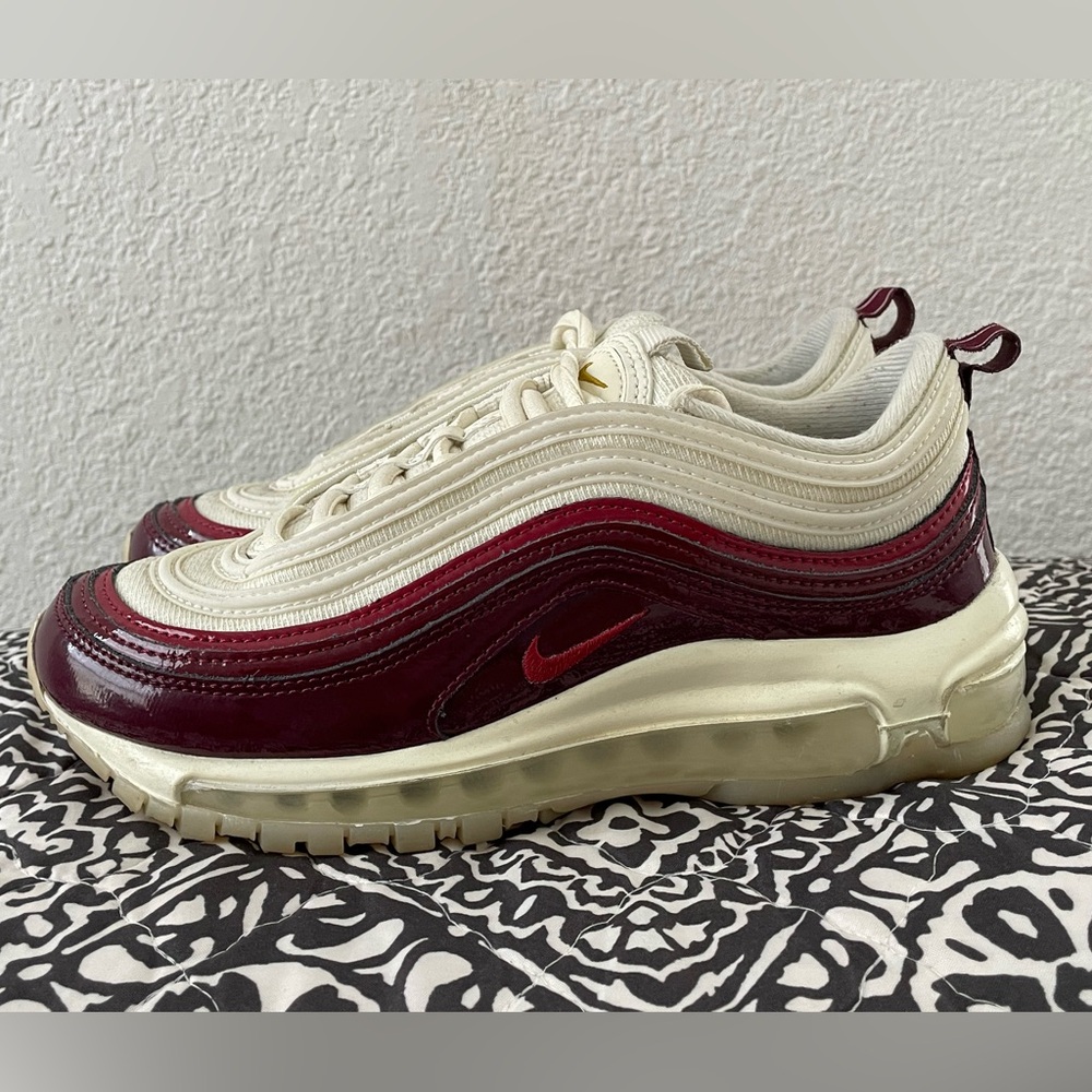 Nike AirMax 97 Women’s Size 6